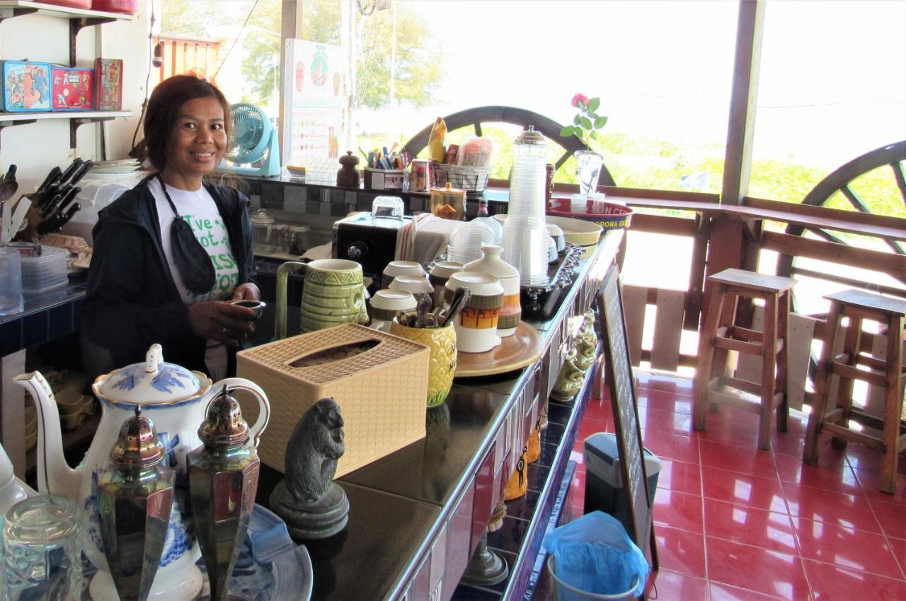The Sunrise Beach Cafe And Guesthouse Ban Tha Khoi Exterior foto
